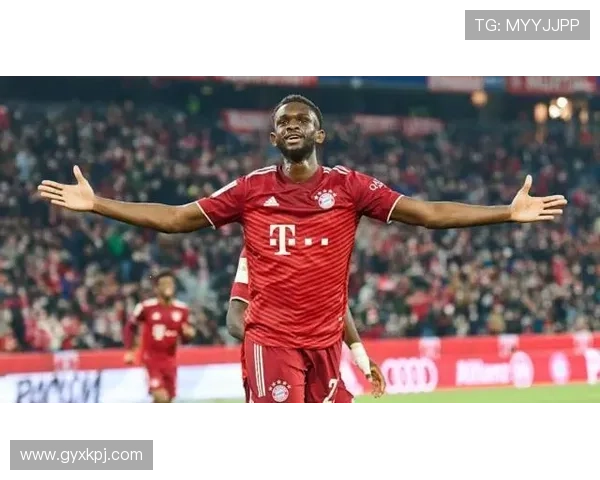 费拉拉赛场瓦诺利致拉涅利掌声